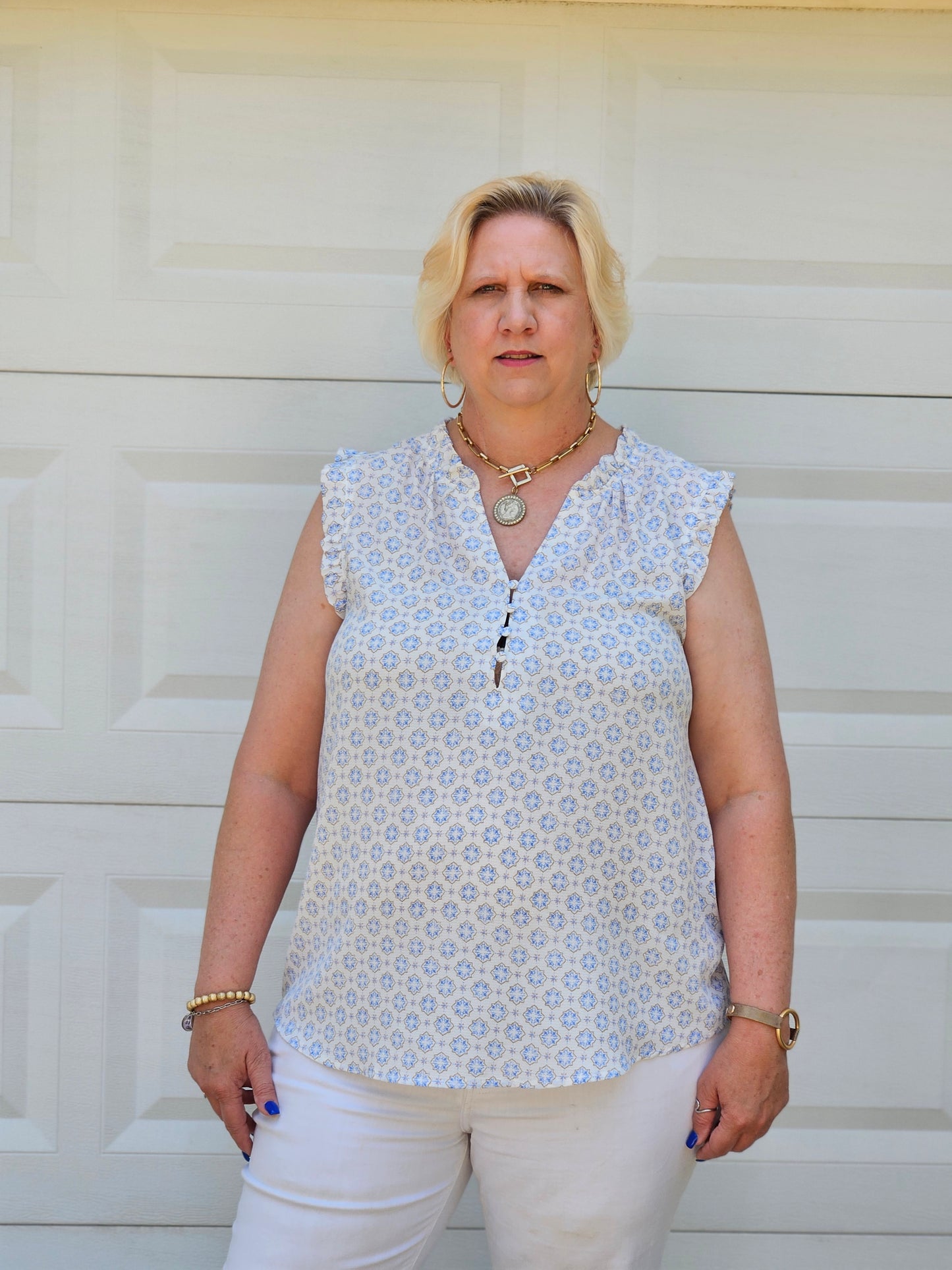 Tile Print Floral Sleeveless Woven Top in Blue