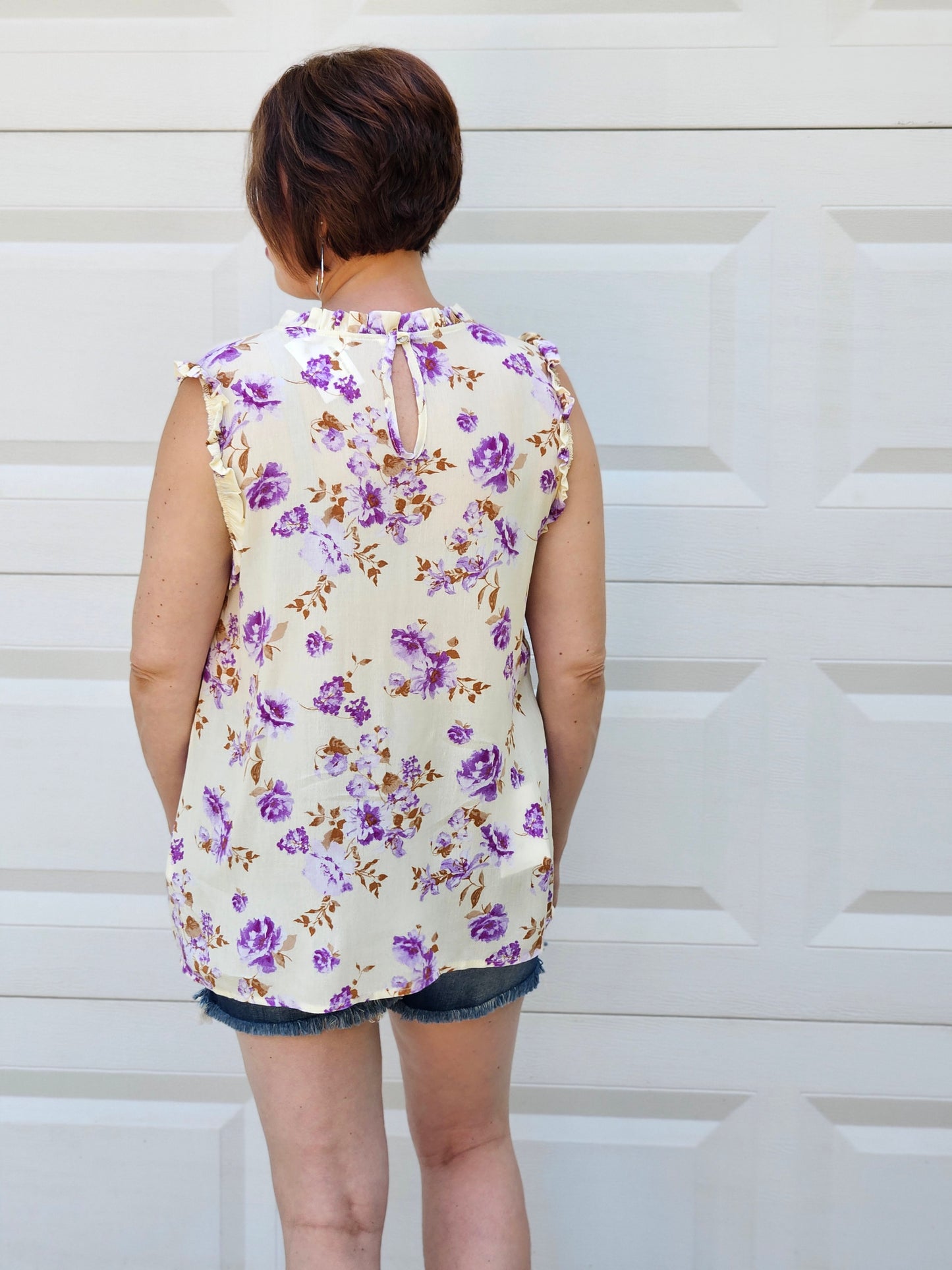 Ruffle Mock Neck Floral Sleeveless Top in Light Yellow