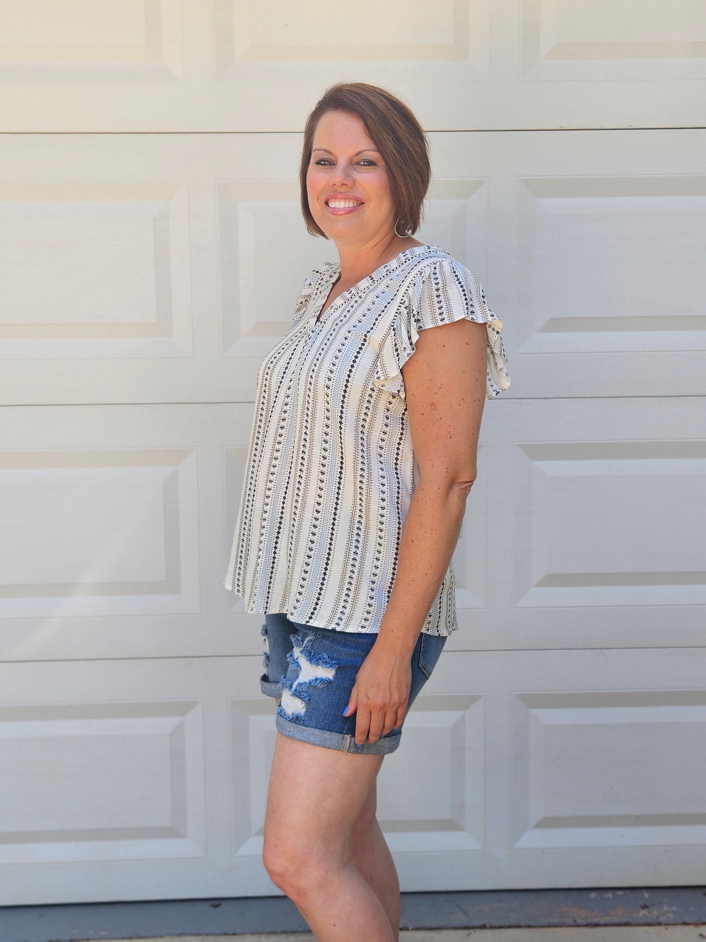 Geometric Print Ruffle Sleeve Top in Ivory