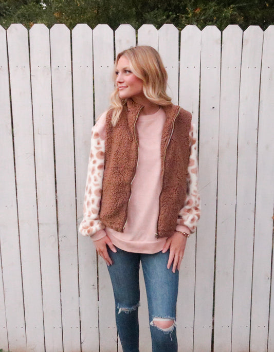 Sleeveless High Neck Zip Up Teddy Bear Vest in Mocha