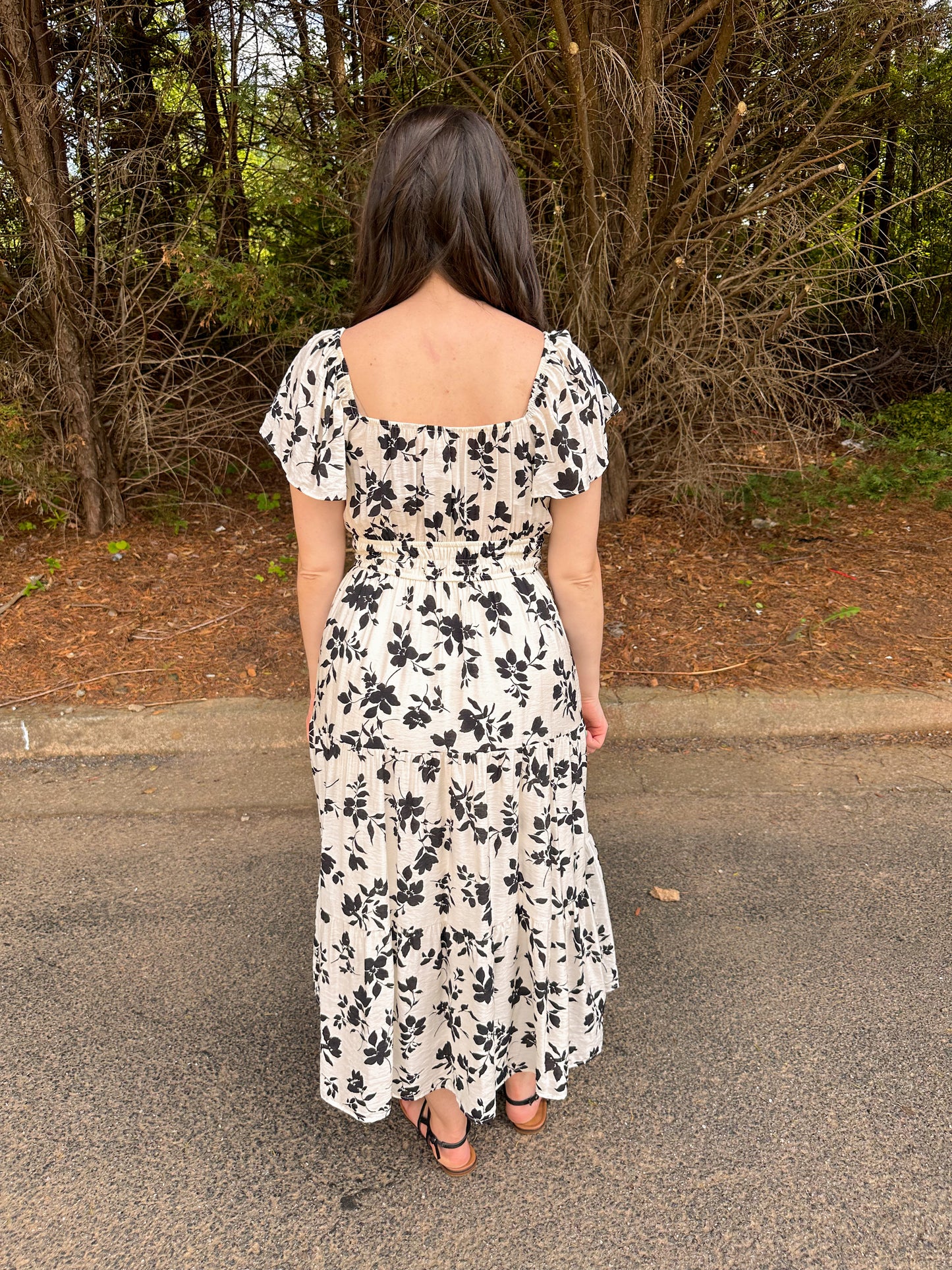 Floral Scoop Neck Tiered Midi Dress in Cream and Black