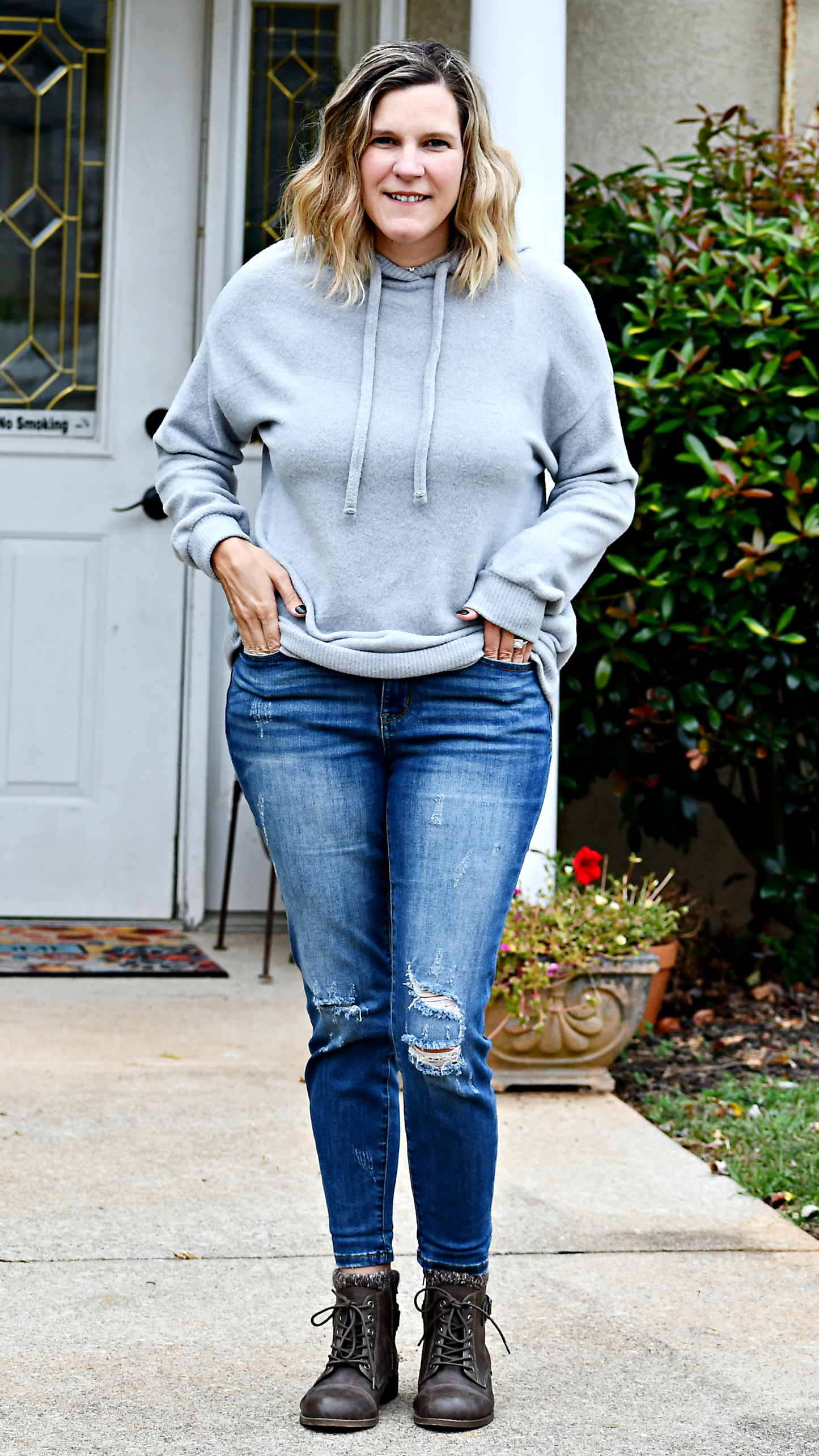 Long Sleeve Brushed Knit Hoodie in Heather Gray