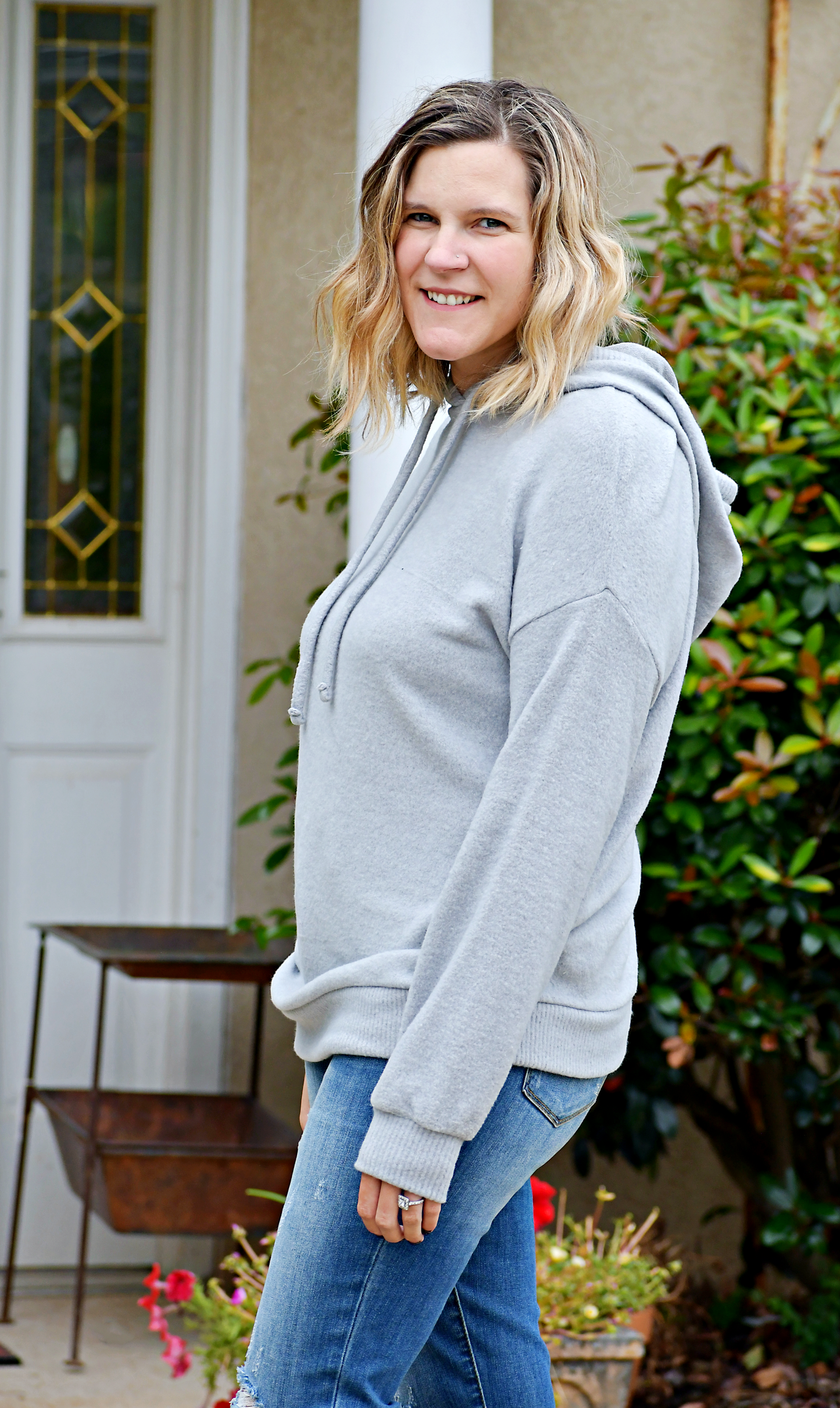 Long Sleeve Brushed Knit Hoodie in Heather Gray