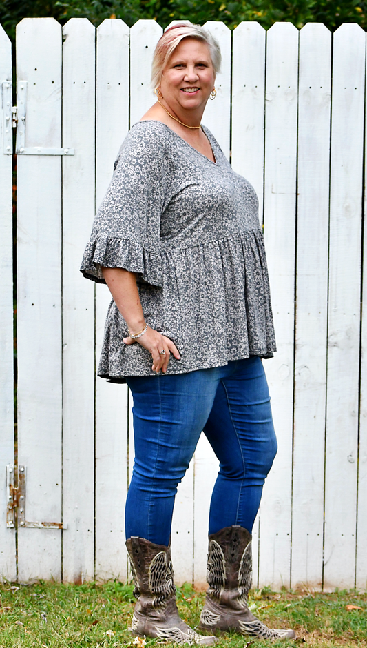 Floral Print Babydoll Knit Top in Black