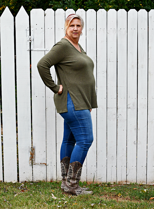 Ribbed Knit Top in Dark Moss