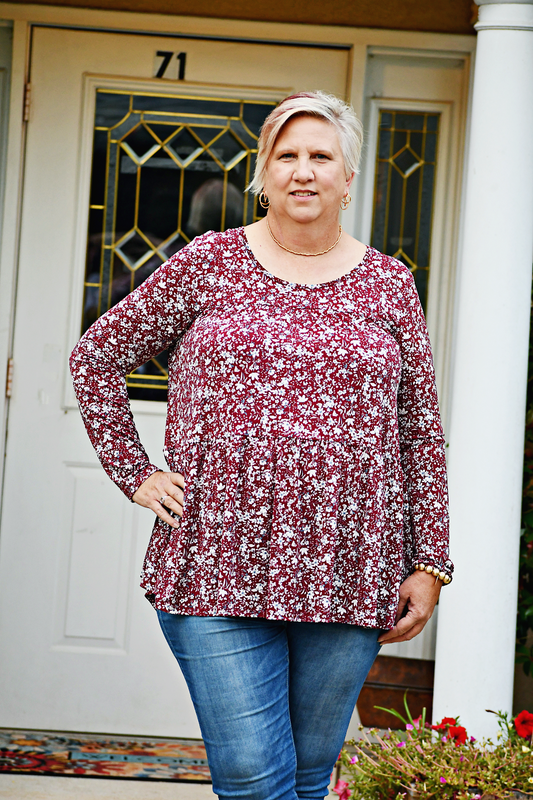 Long Sleeve Tiered Floral Top in Burgundy