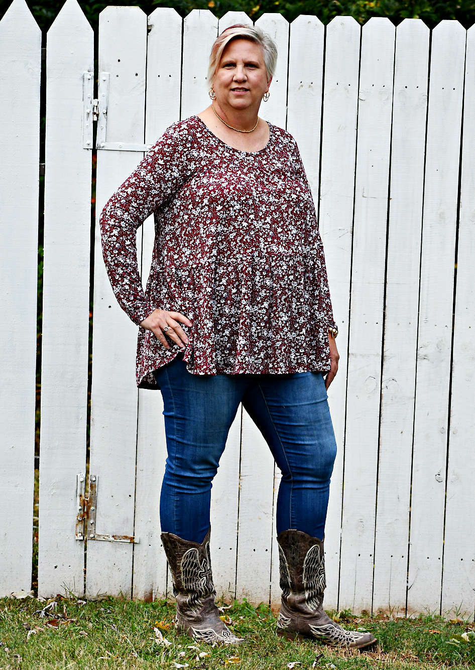 Long Sleeve Tiered Floral Top in Burgundy