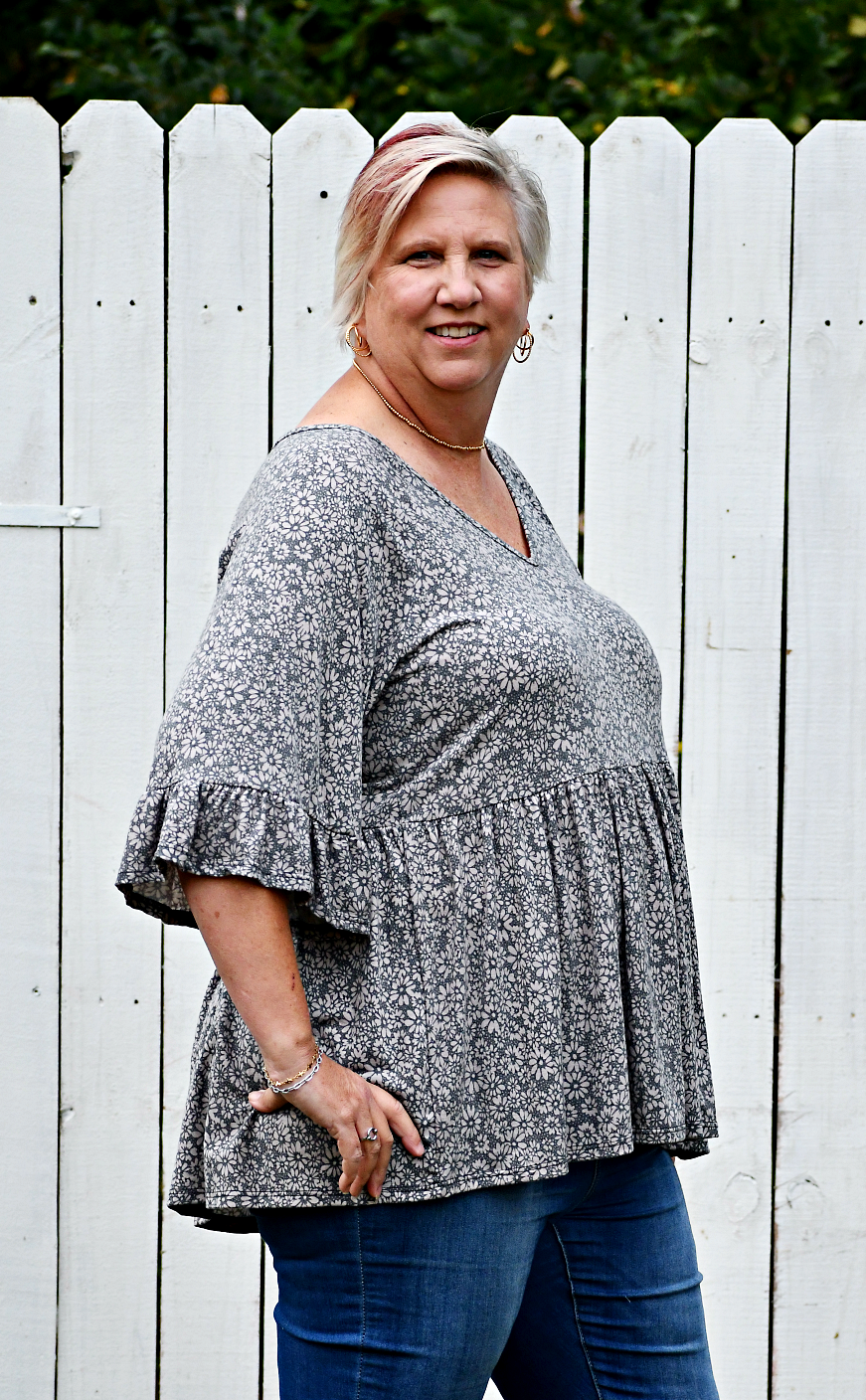 Floral Print Babydoll Knit Top in Black