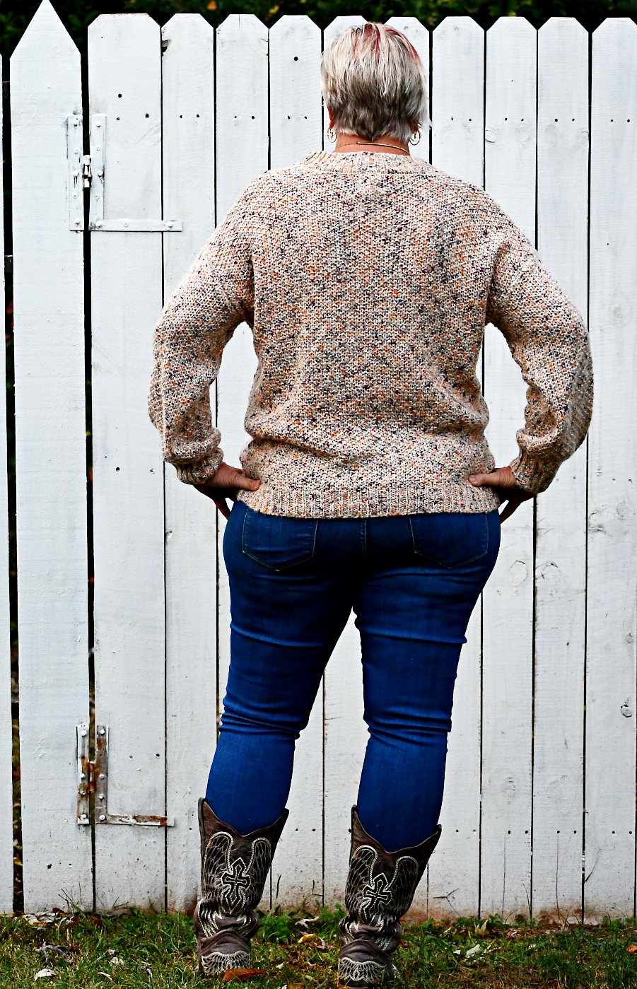 Crew Neck Knit Sweater in Taupe and Orange