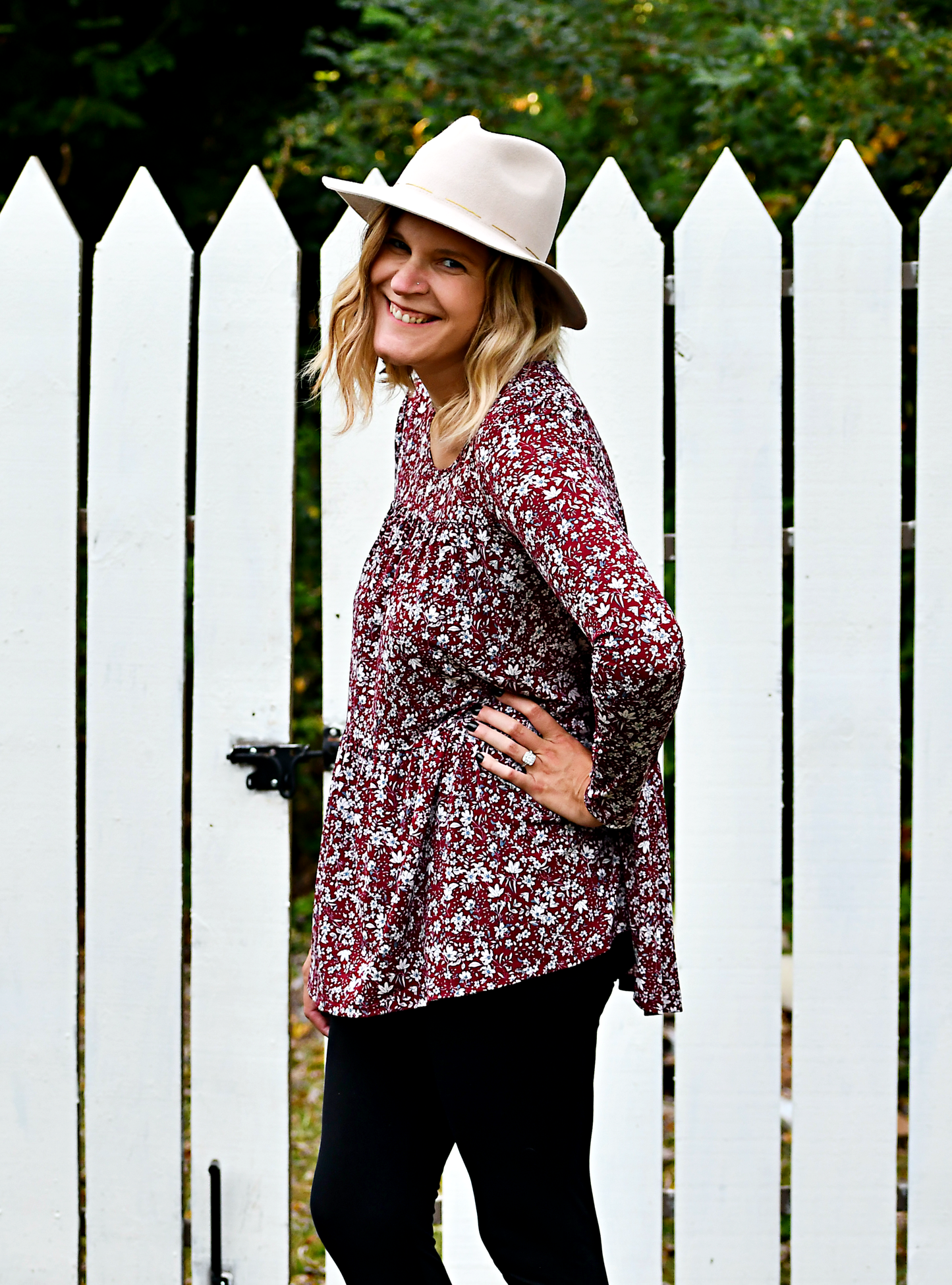 Long Sleeve Tiered Floral Top in Burgundy