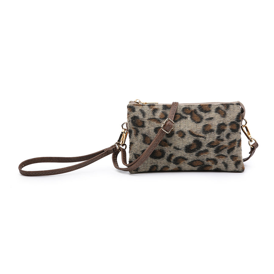 Soft Cheetah Print Compartment Wristlet Crossbody in Khaki/Brown