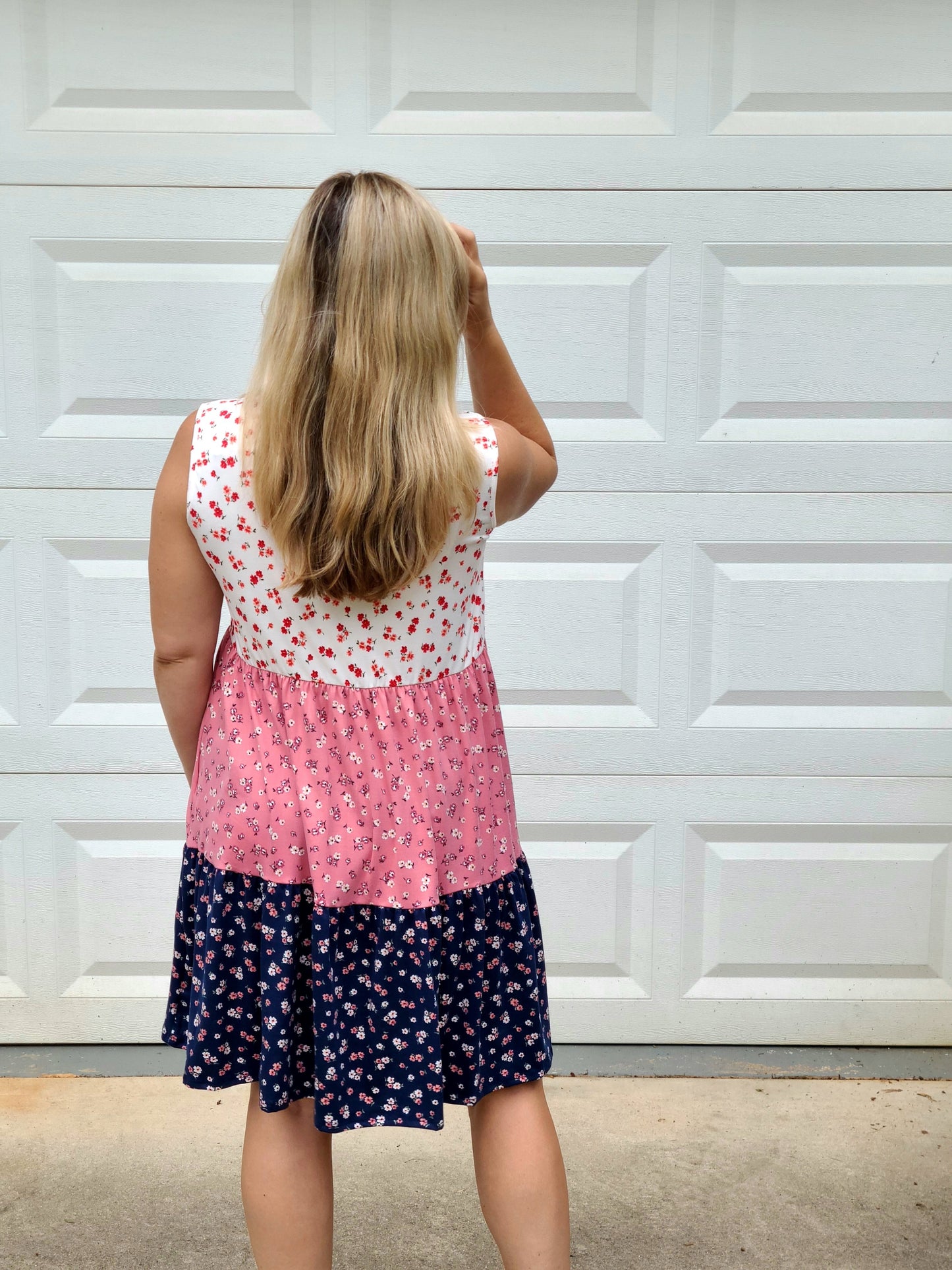 Floral Contrast Tank Dress in Ivory/Blush/Navy