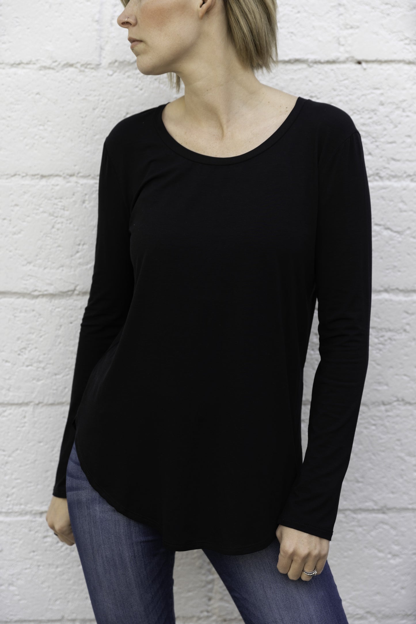 Long Sleeve Basic Top in Black