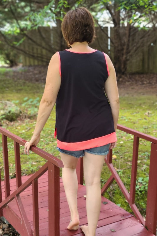 Sleeveless Contrast Trim Knit Top in Black & Neon Coral