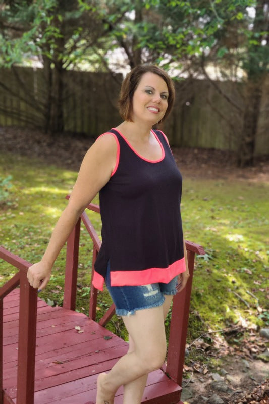 Sleeveless Contrast Trim Knit Top in Black & Neon Coral