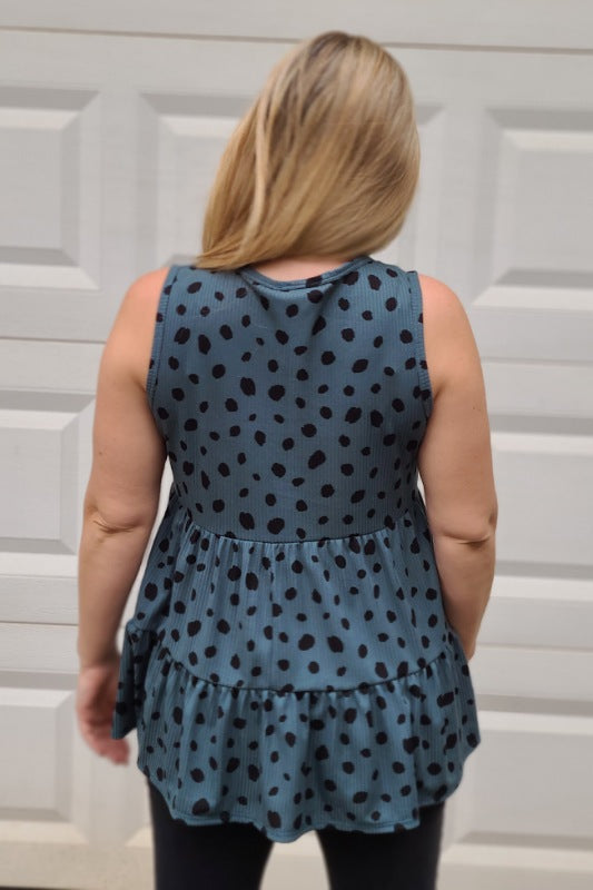 Sleeveless Notch Neck Animal Print Ribbed Tiered Ruffle Top in Hunter Green