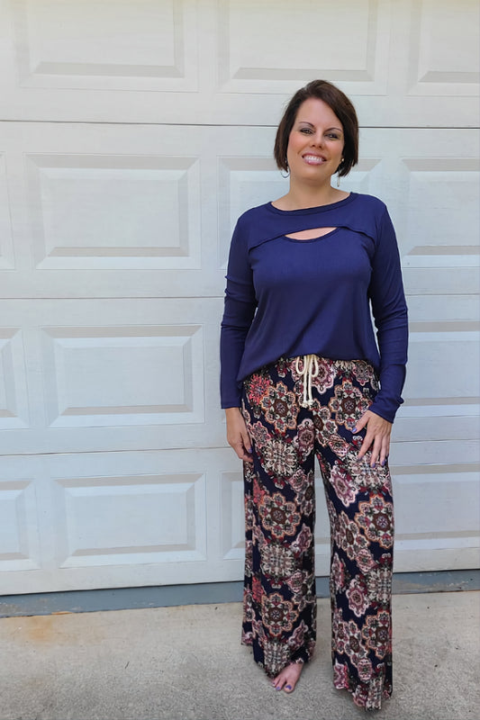 Cut-Out Ribbed Knit Top in Navy