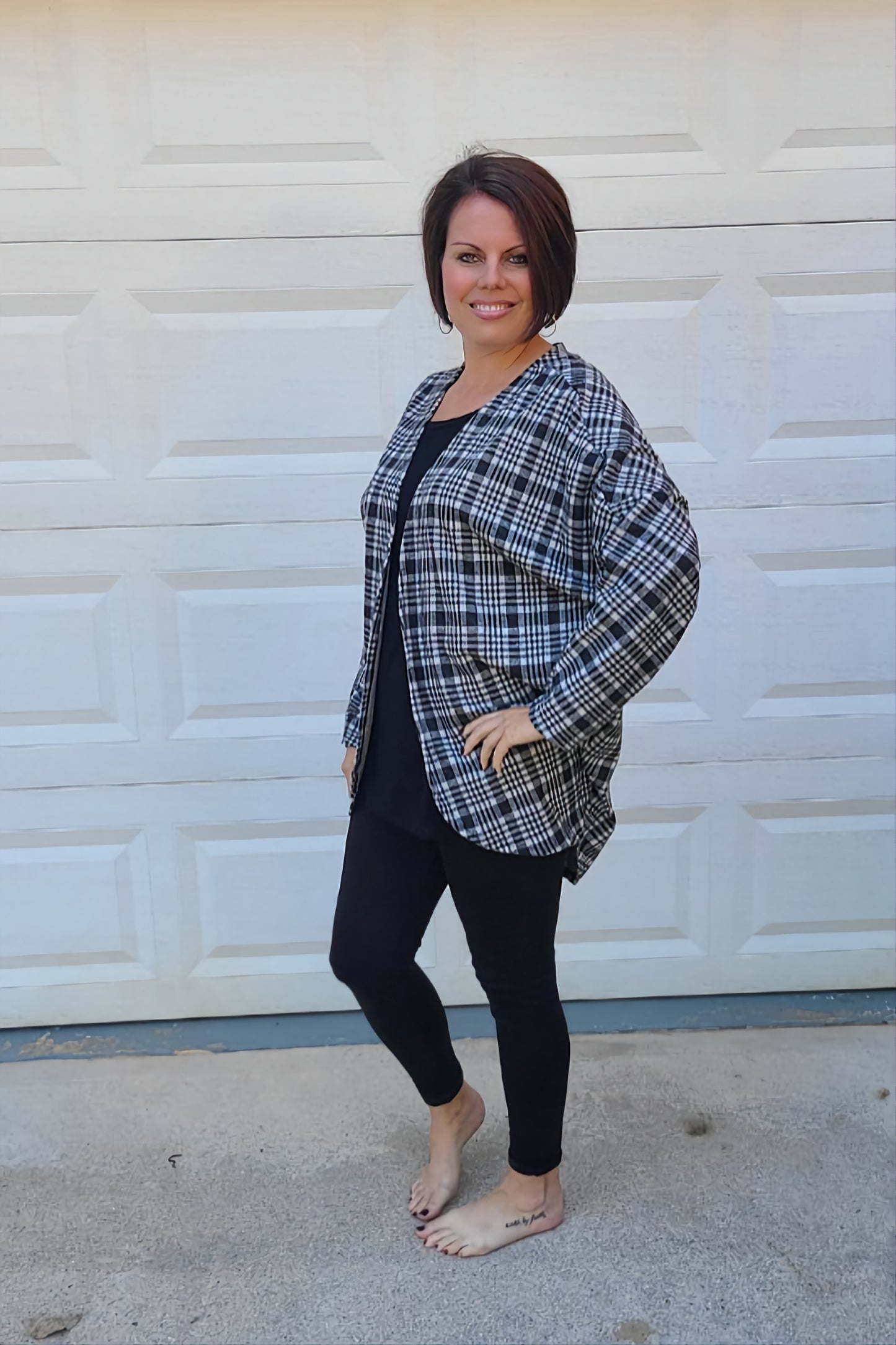 Plaid Open Cardigan in Black