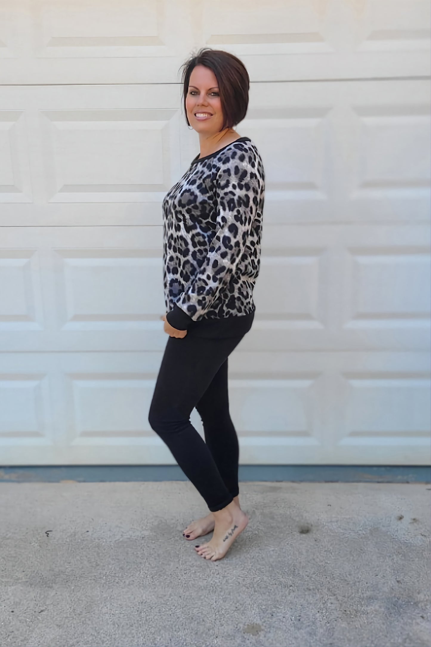 Long Sleeve Leopard Top in Grey