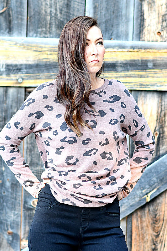 Mid Rise Pull On Crop Skinny Jeans in Black