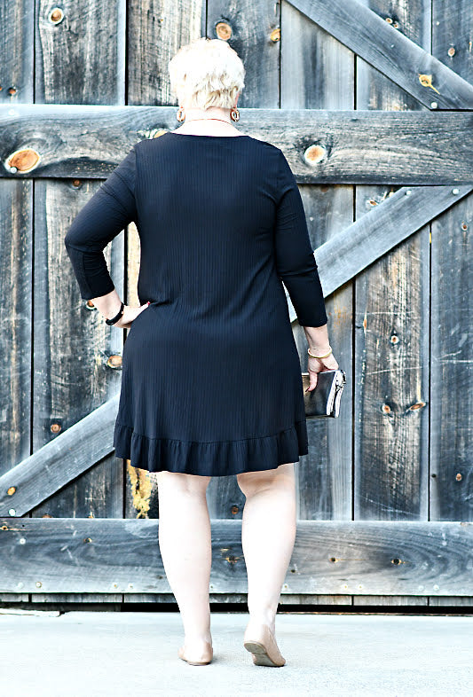 Dainty Ruffle Hem Ribbed Tunic Dress in Black