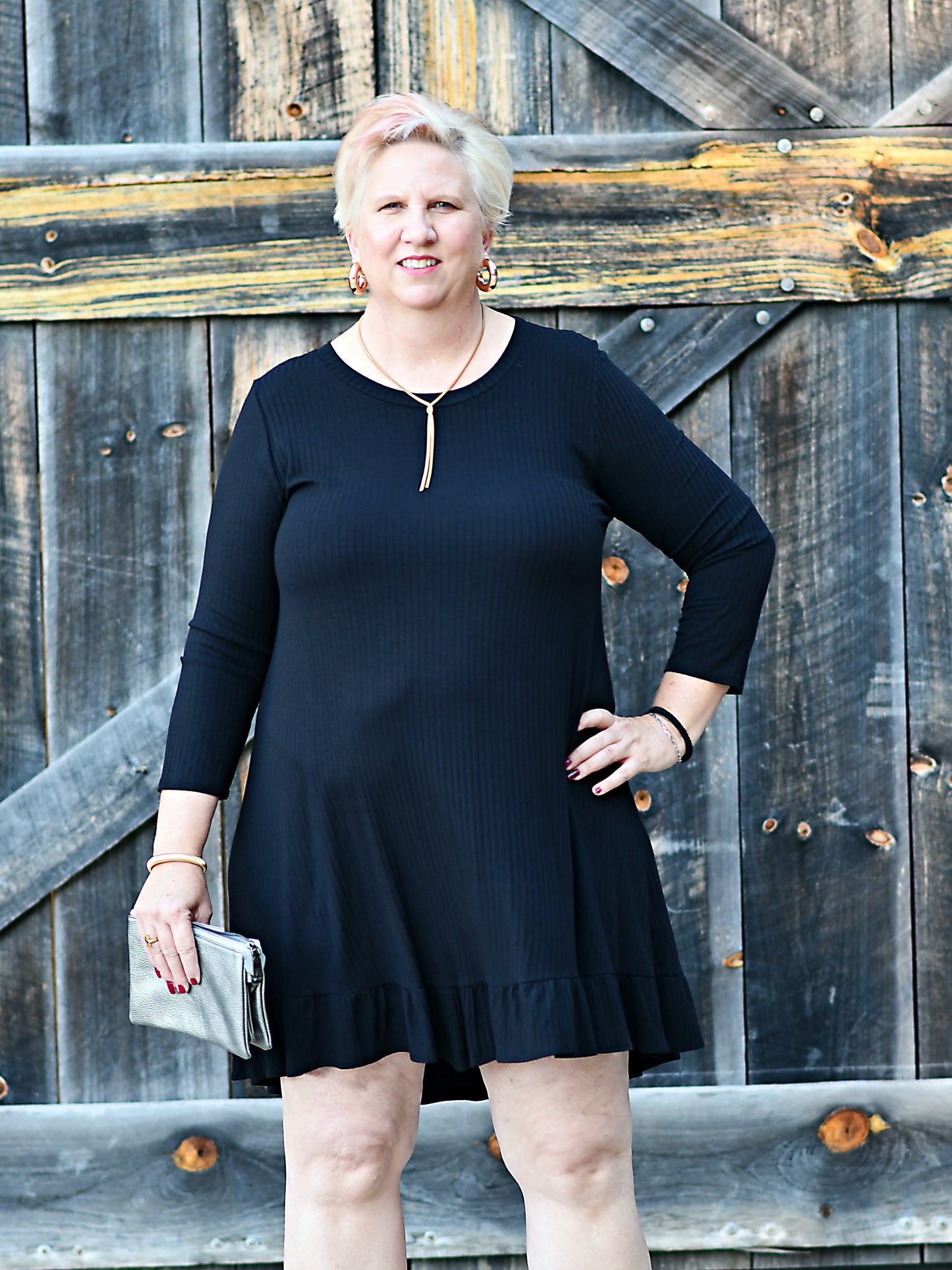 Dainty Ruffle Hem Ribbed Tunic Dress in Black