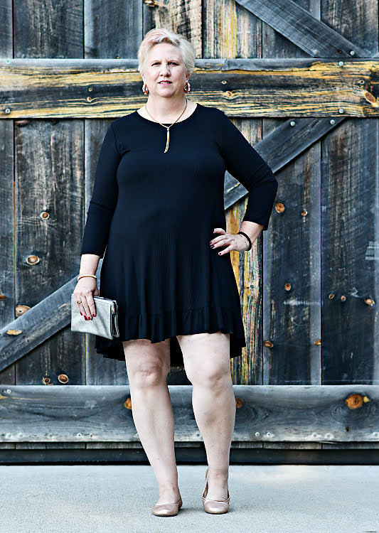 Dainty Ruffle Hem Ribbed Tunic Dress in Black