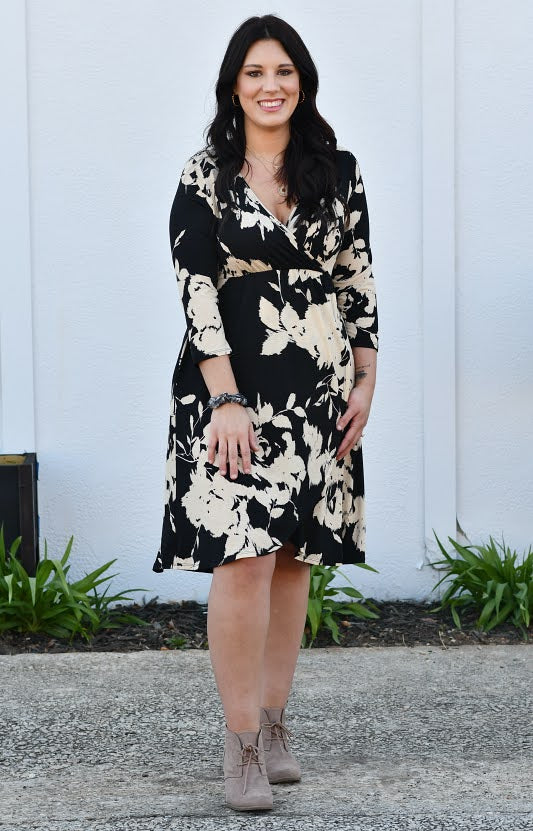 Floral Quarter Sleeve Wrap Dress in Black/Ivory