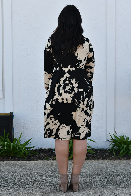 Floral Quarter Sleeve Wrap Dress in Black/Ivory