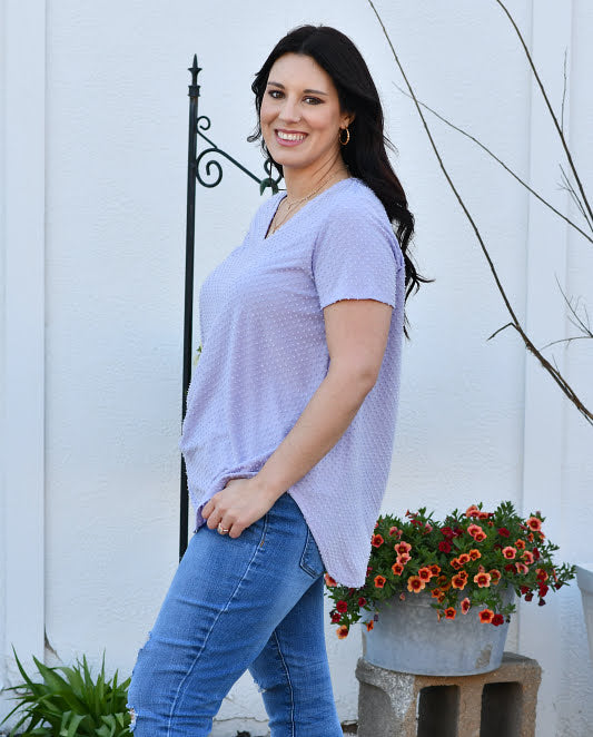 Swiss Dot Short Sleeve V-Neck Top in Lavender