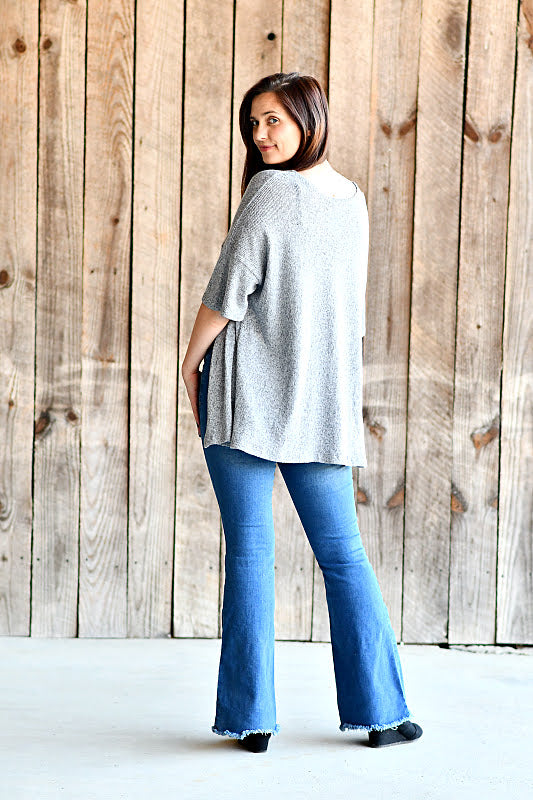 Short Sleeve Knit Kimono Cardigan in Navy