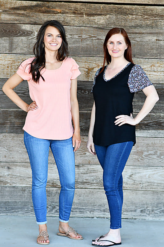 Short Ruffled Sleeve Ribbed Top in Peach