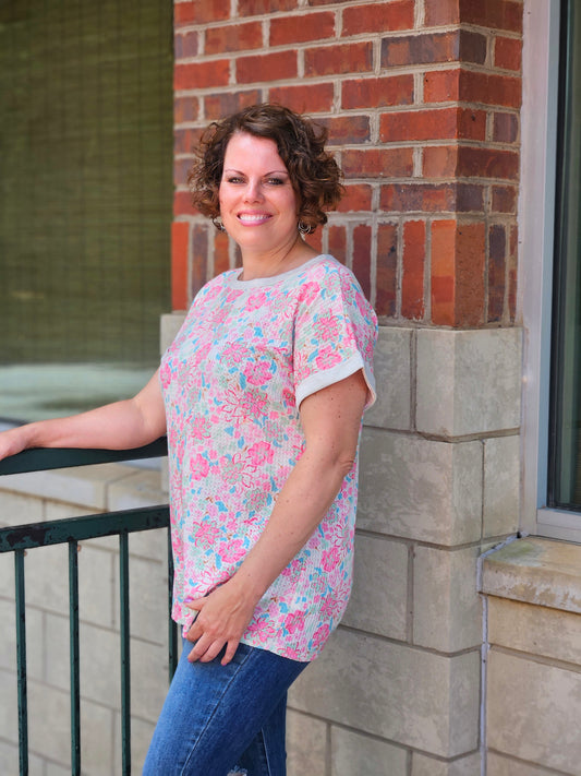 Short Sleeve Floral Top in Pink