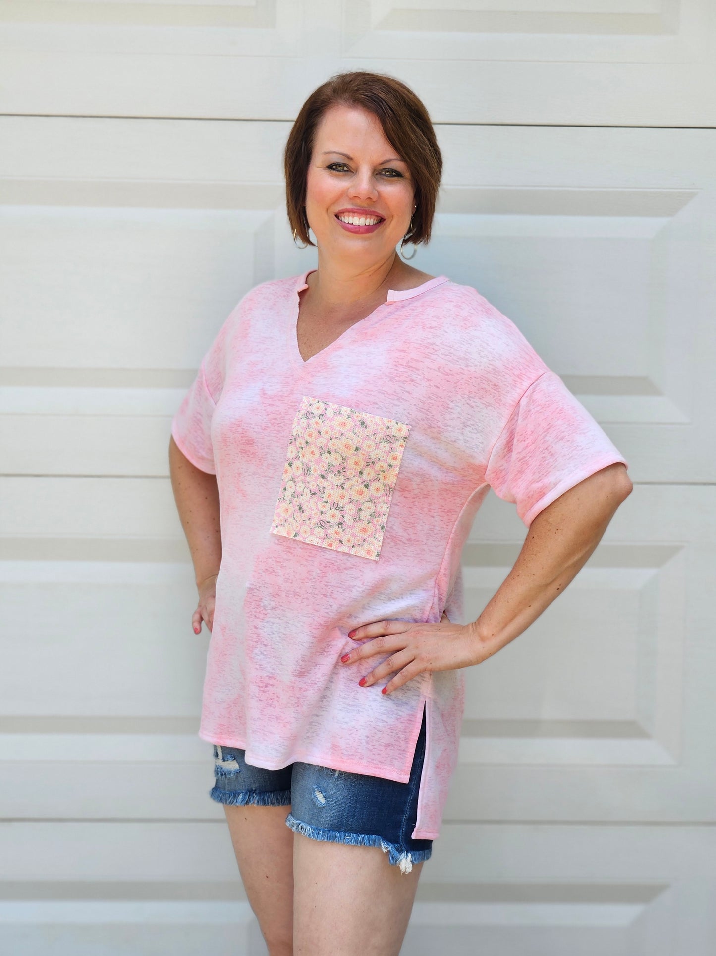 Short Sleeve With Floral Contrast Top in Tie Dye Pink