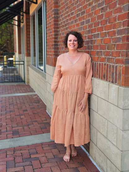 Cuffed 3/4 Sleeve V-Neck Tiered Maxi Dress in Canyon Clay