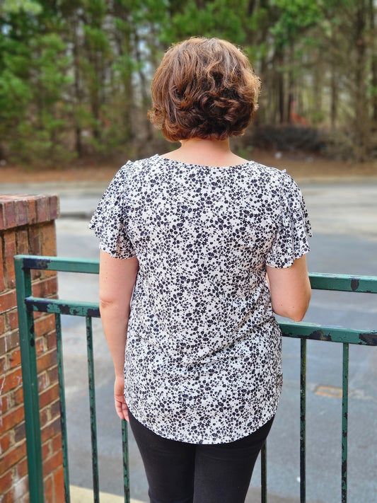 Floral Print Ribbed Top in Black