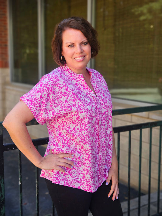 Ditsy Floral Print Top in Magenta
