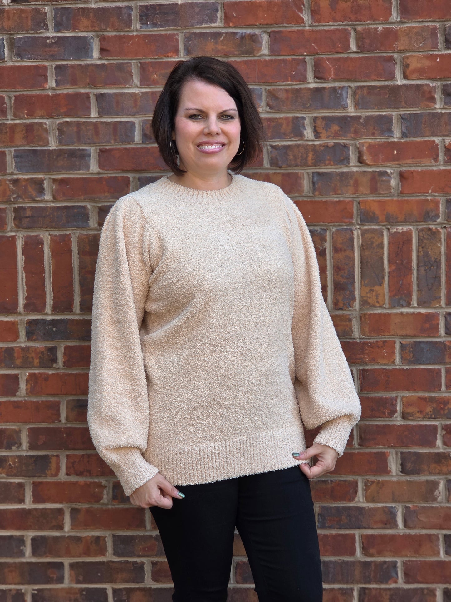 Textured Long Sleeved Knit Sweater in Latte