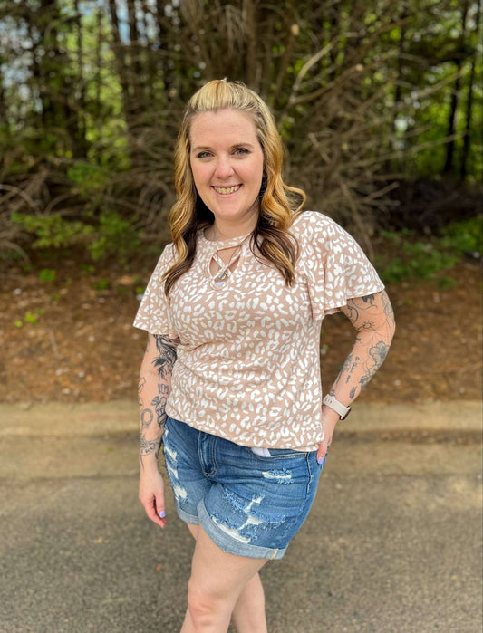 Flutter Sleeve Criss Cross Leopard Top in Peach