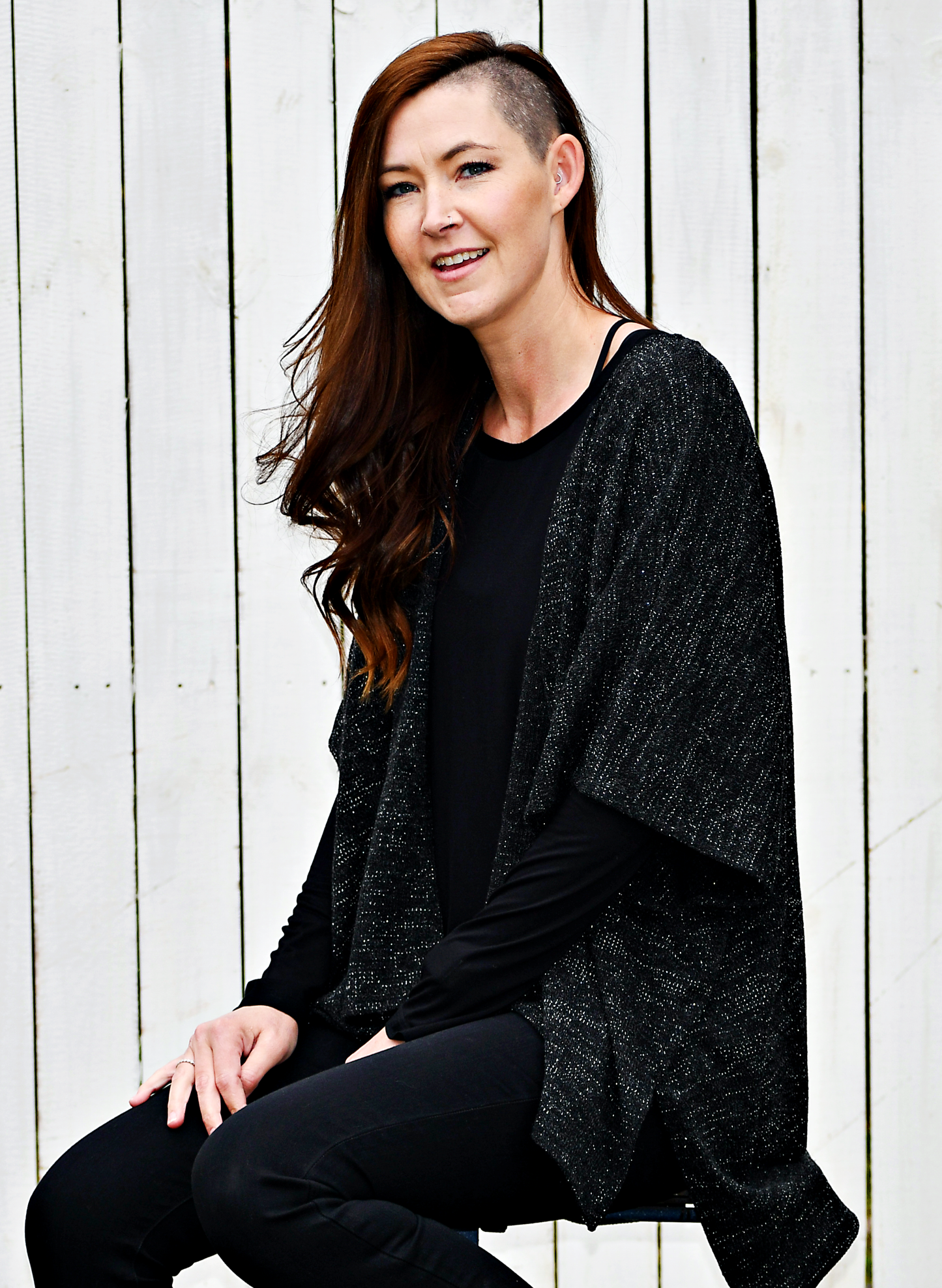Short Sleeve Heathered Knit Cardigan in Black