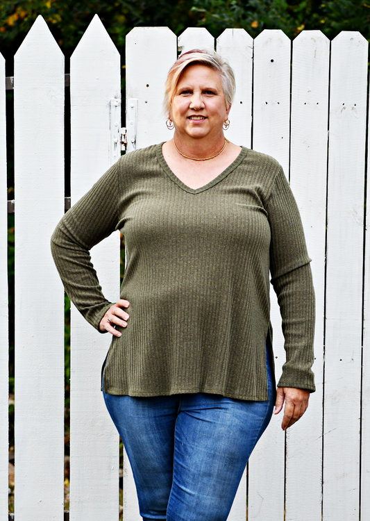 Ribbed Knit Top in Dark Moss
