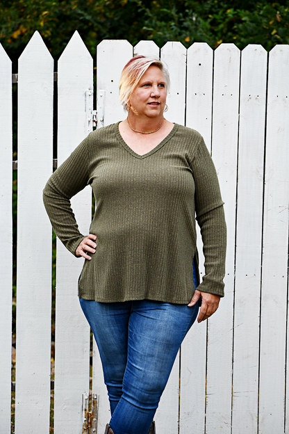 Ribbed Knit Top in Dark Moss