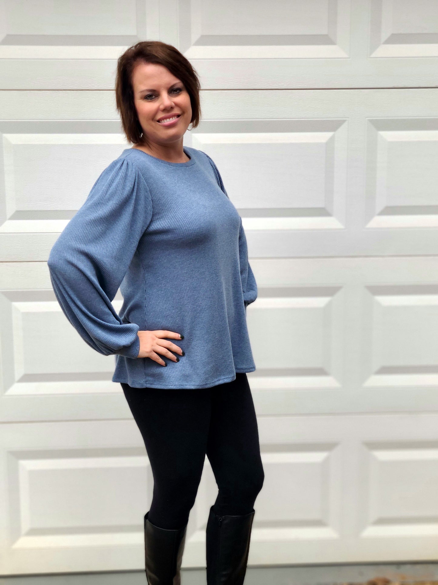 Puff sleeved Ribbed Top in Blue