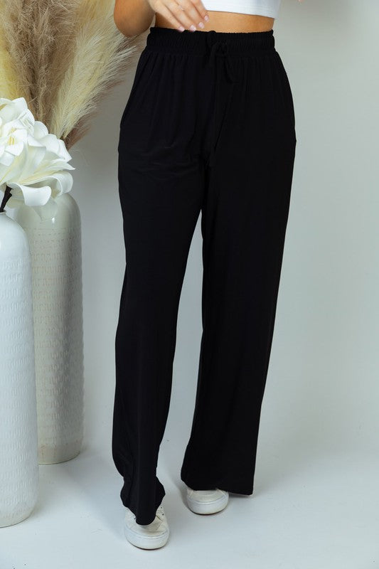 High Waisted Wide Leg Pants in Black