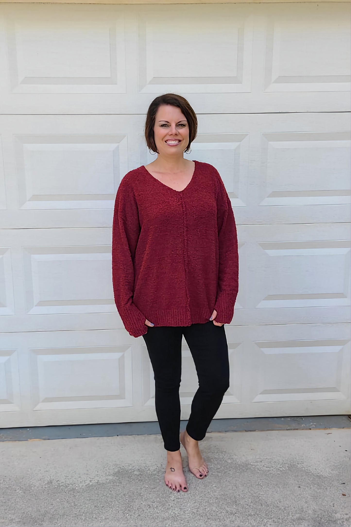 Long Sleeve Boucle Knit Sweater in Burgundy
