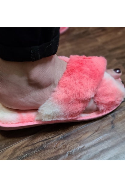 Tie Dye Fuzzy Slippers in Pink