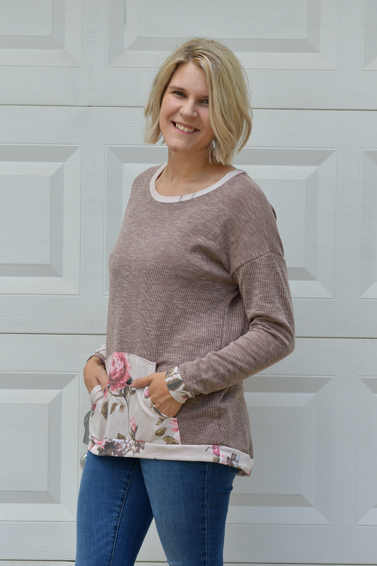 Ribbed Floral Long Sleeve Top in Mocha