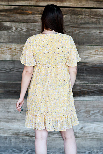 Floral Printed Short Sleeve Dress in Yellow